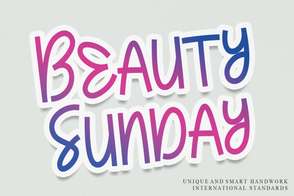 Beauty Sunday: A Font That Brings Warmth to Your Design Projects